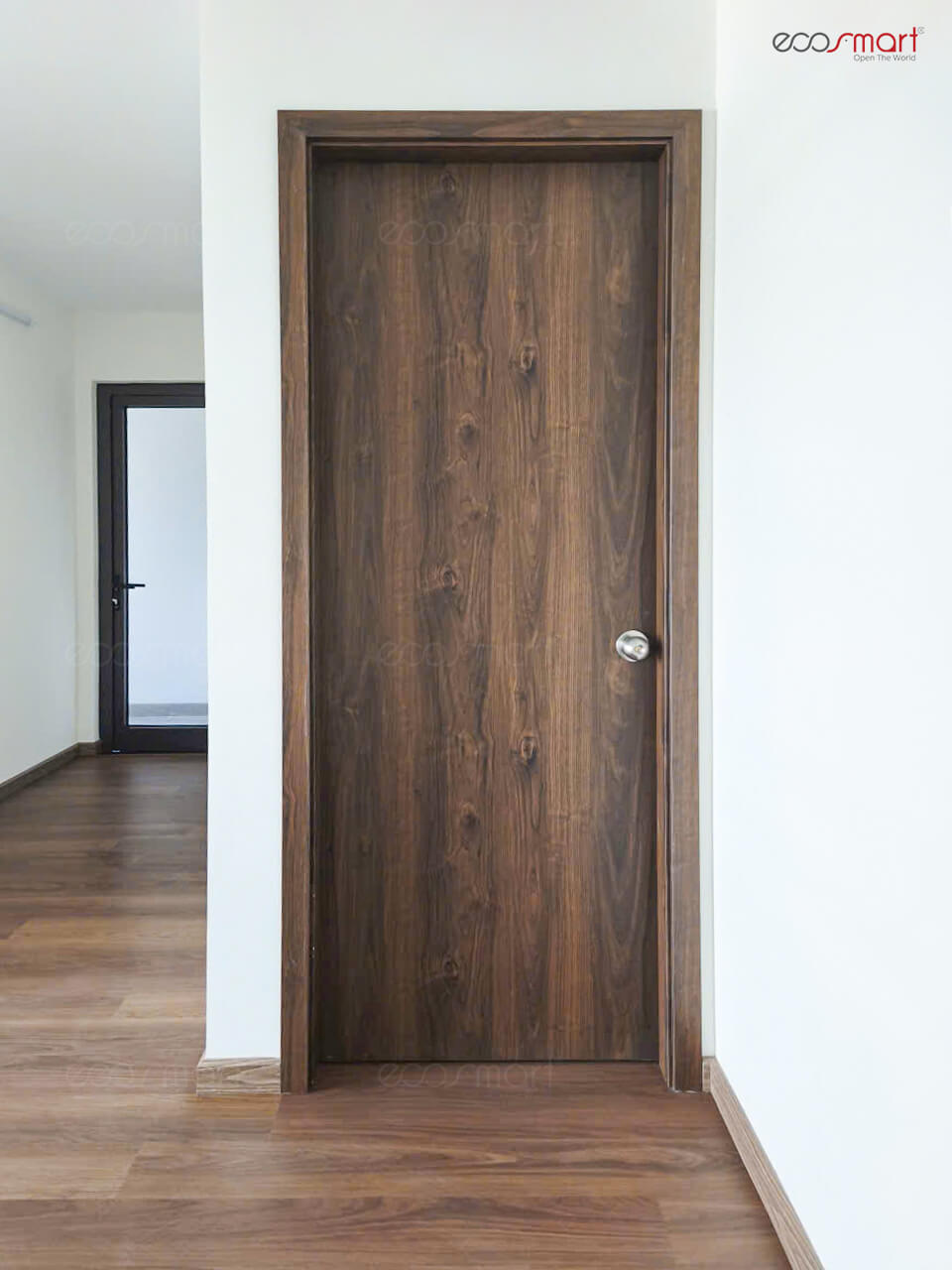 Cửa gỗ nhựa Composite Ecosmart tại dự án nhà ở xã hội Bờ Tả Sông Hồng