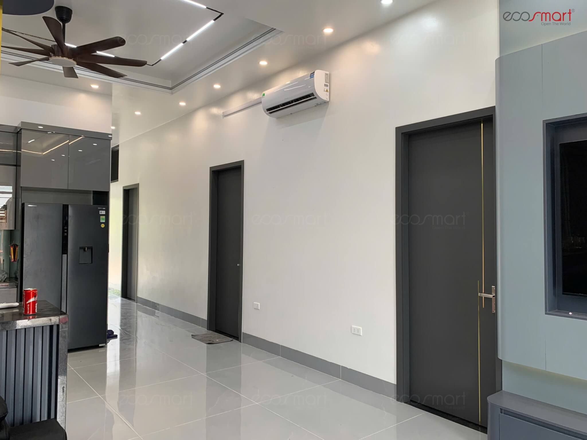 Mẫu cửa gỗ nhựa Composite Ecosmart màu M46