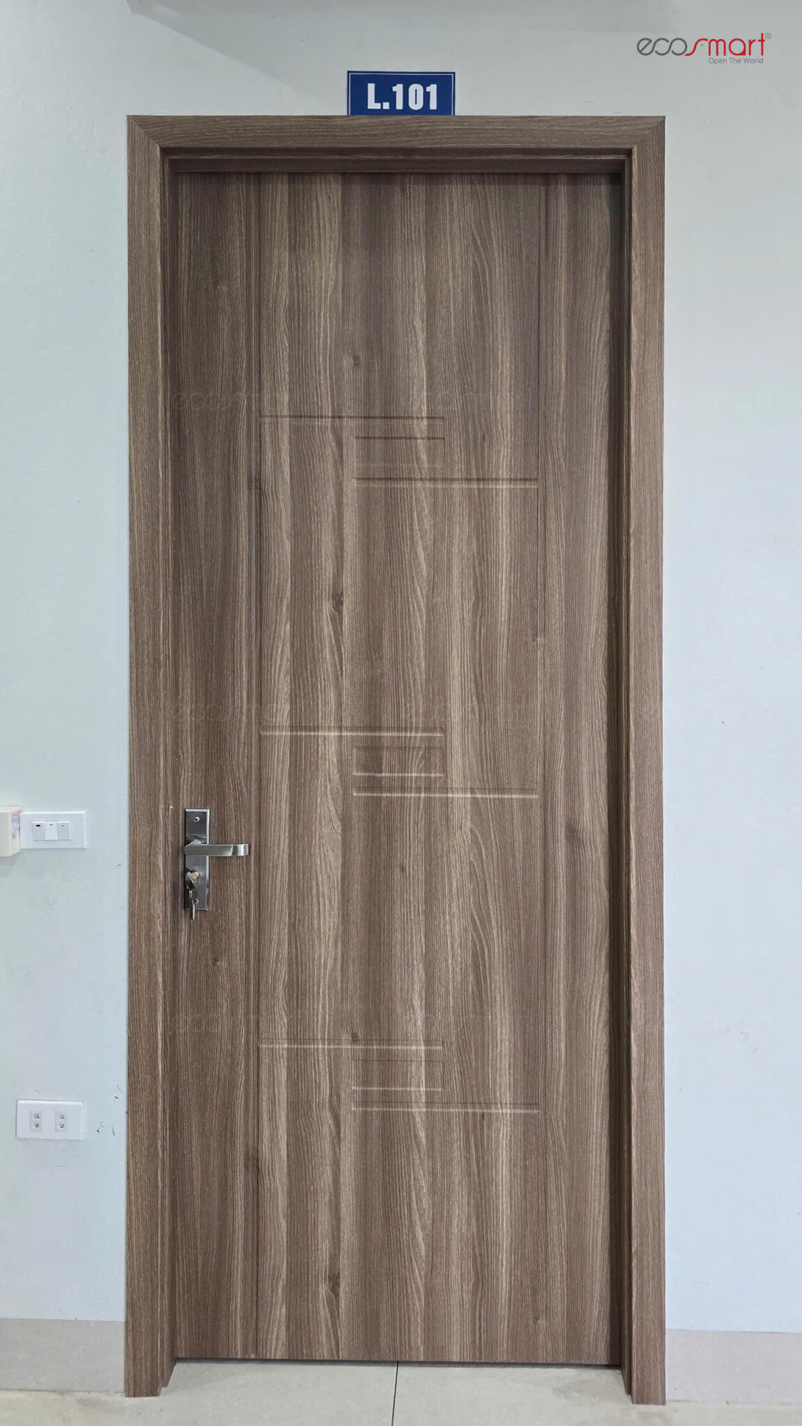 Mẫu cửa gỗ nhựa Composite Ecosmart màu M22