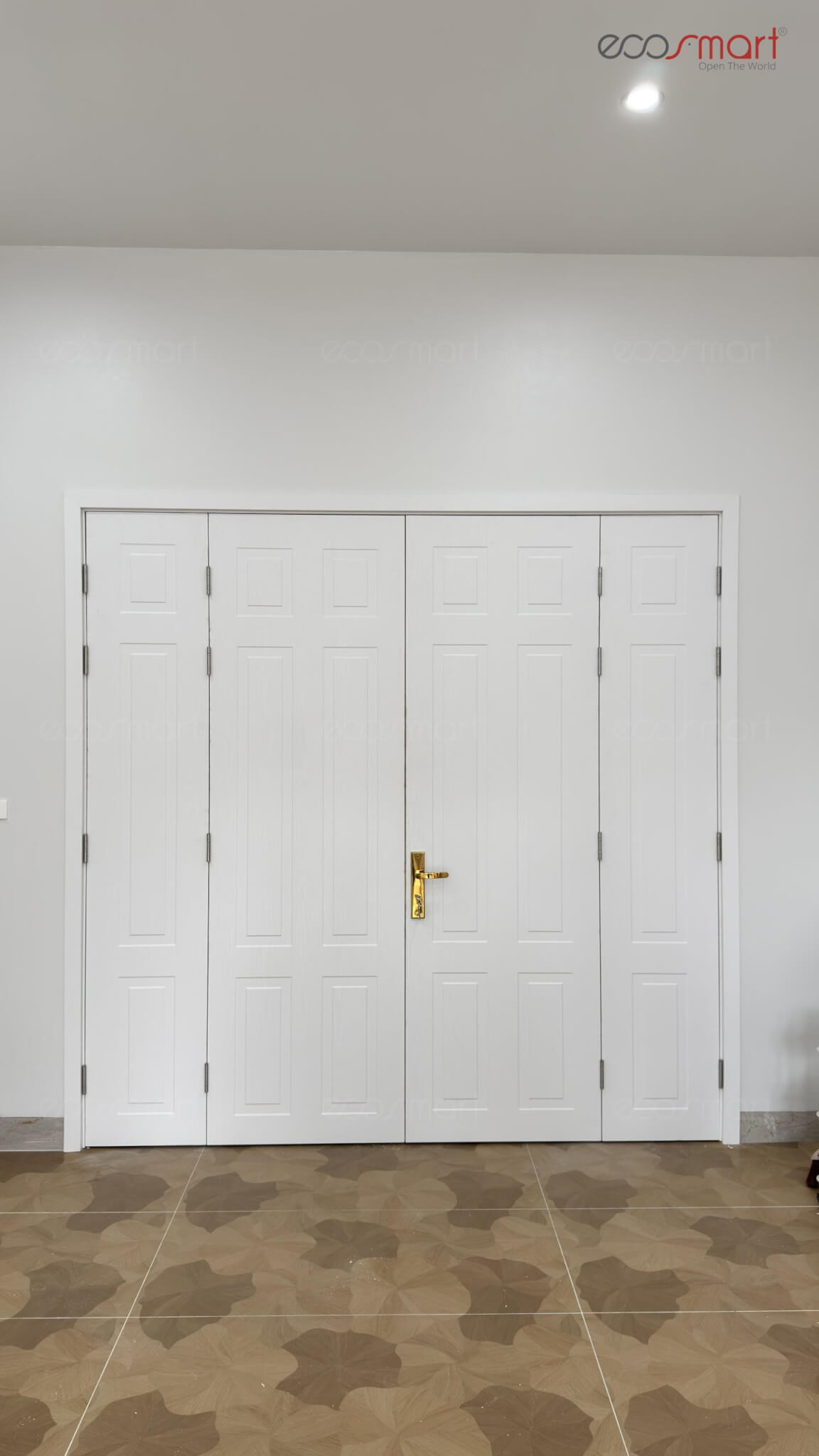 Siêu phẩm cửa 4 cánh Ecosmart