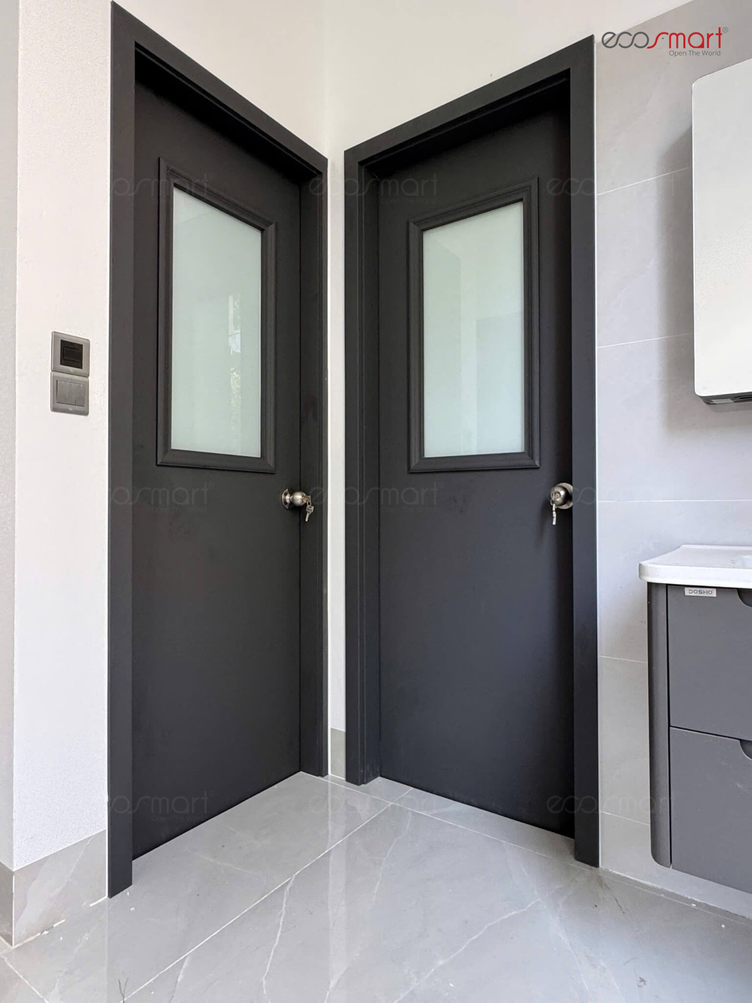 Mẫu cửa gỗ nhựa Composite Ecosmart màu M46